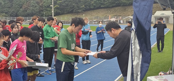 第２回大分インクルウインターカップ表彰式の様子