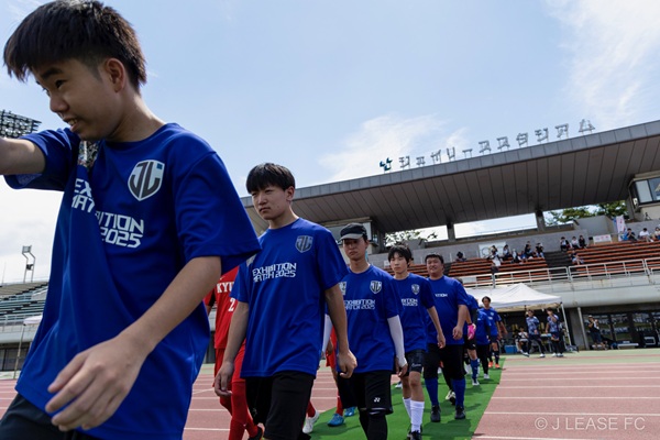 ジェイリースFCエキシビションマッチの様子